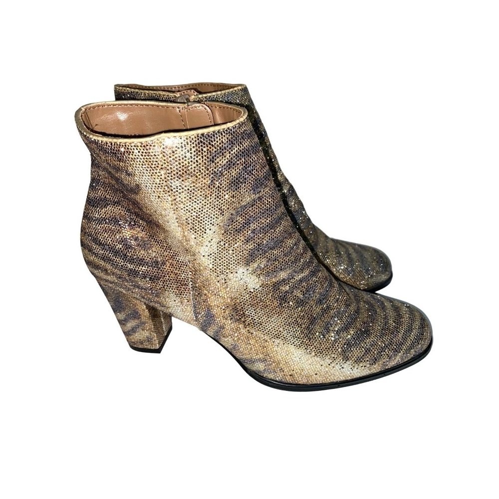 New Impo Vasper Gold Glitter Sparkle Zebra Striped Ankle Bootie Size 6.5 NWOT